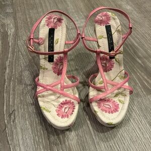 Laundry By Shelli Segal Pink Floral Sandals